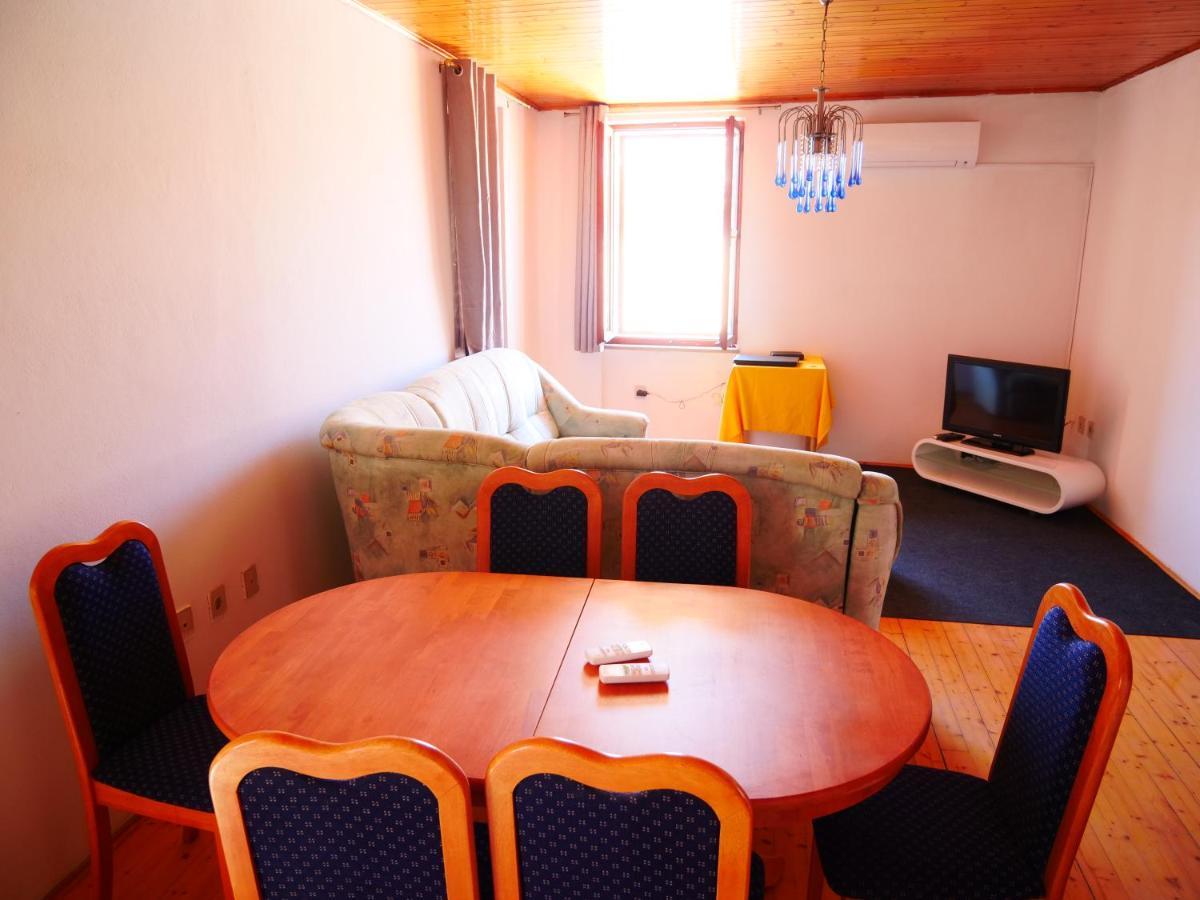 Apartment Piranhe Esterno foto